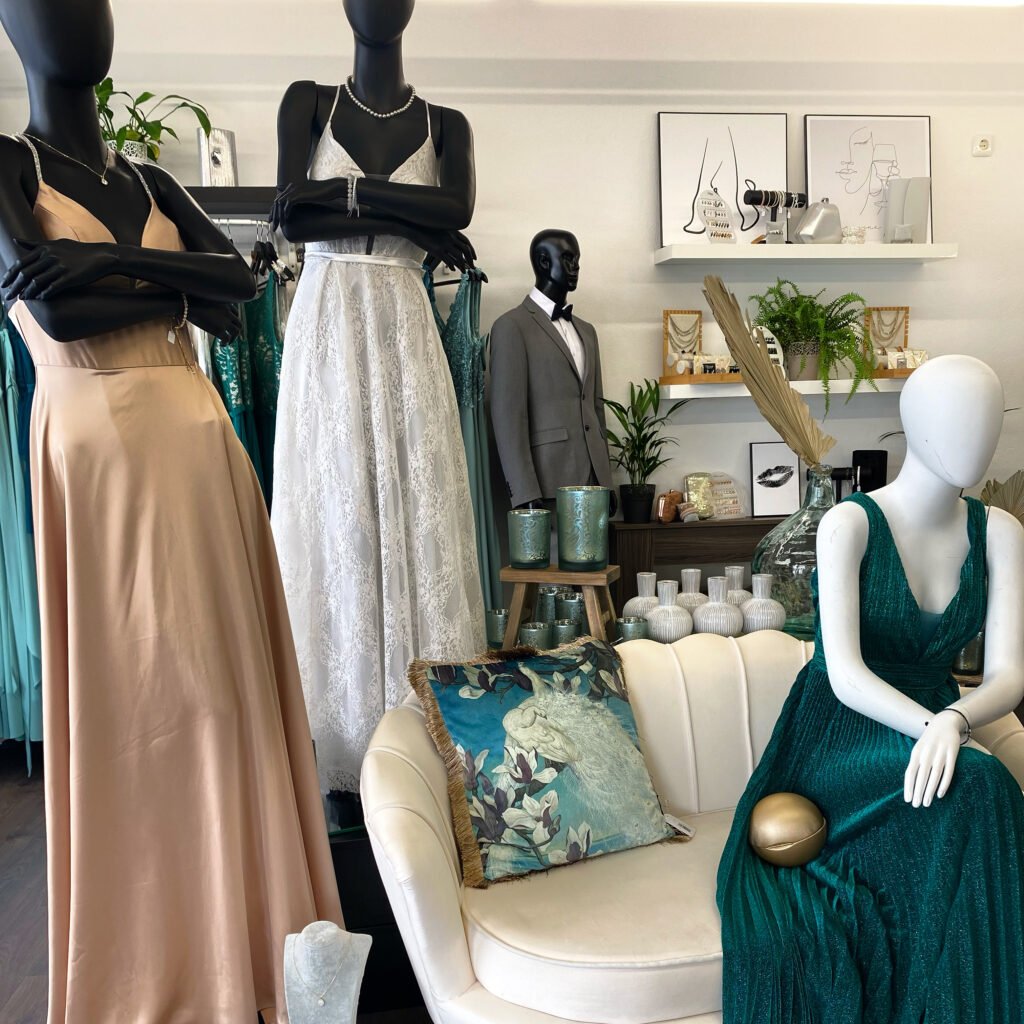 Abendkleider Ballkleider Regensburg Eventmodehaus Fashion Atelier